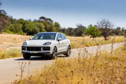 Test: Porsche Cayenne Coupe E-Hybrid 470Ps